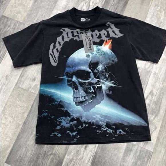 Dark Graphic Skull Tee - Picture 1 of 2